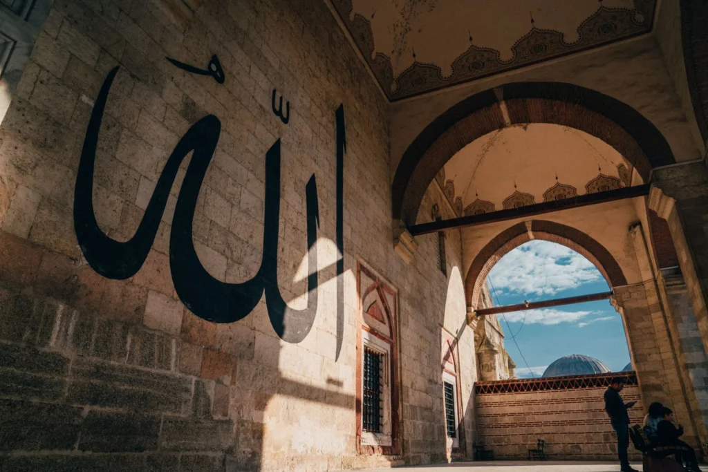 İslam'ın Kelime Anlamı Nedir?