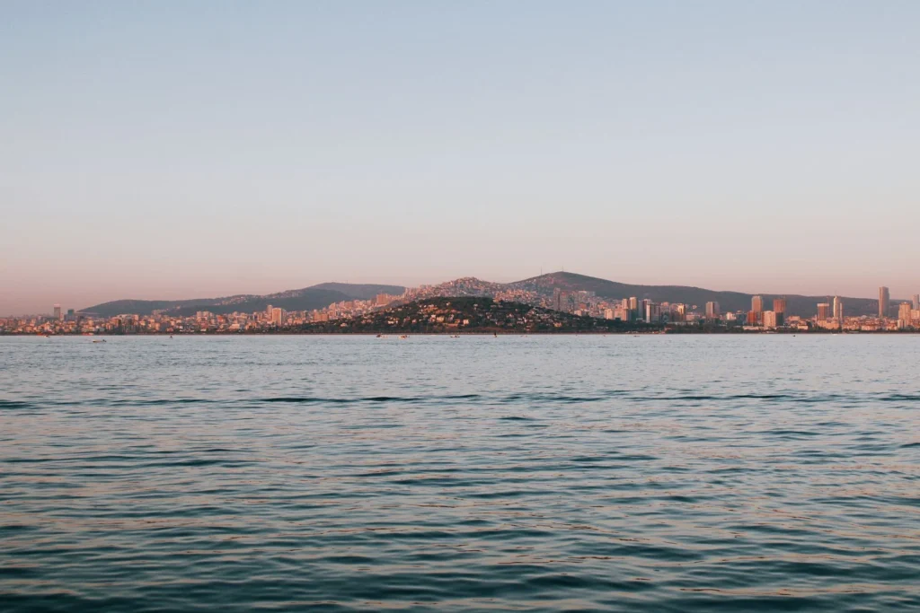 Marmara Kelimesinin Kökeni Nedir?