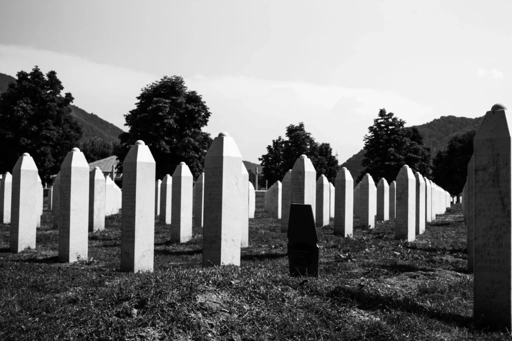 Srebrenitsa Katliamı Nedir?