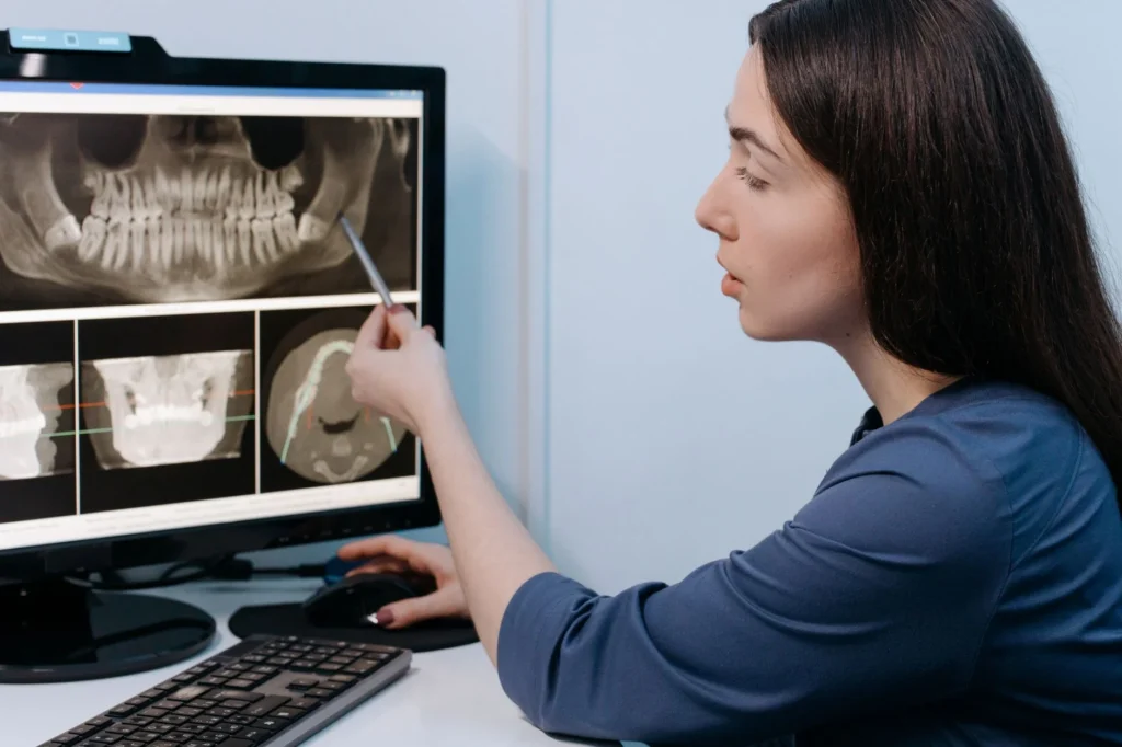 Pense Kemiği" Olarak Bilinen Alt Çene Kemiği (Mandibula) Nedir?