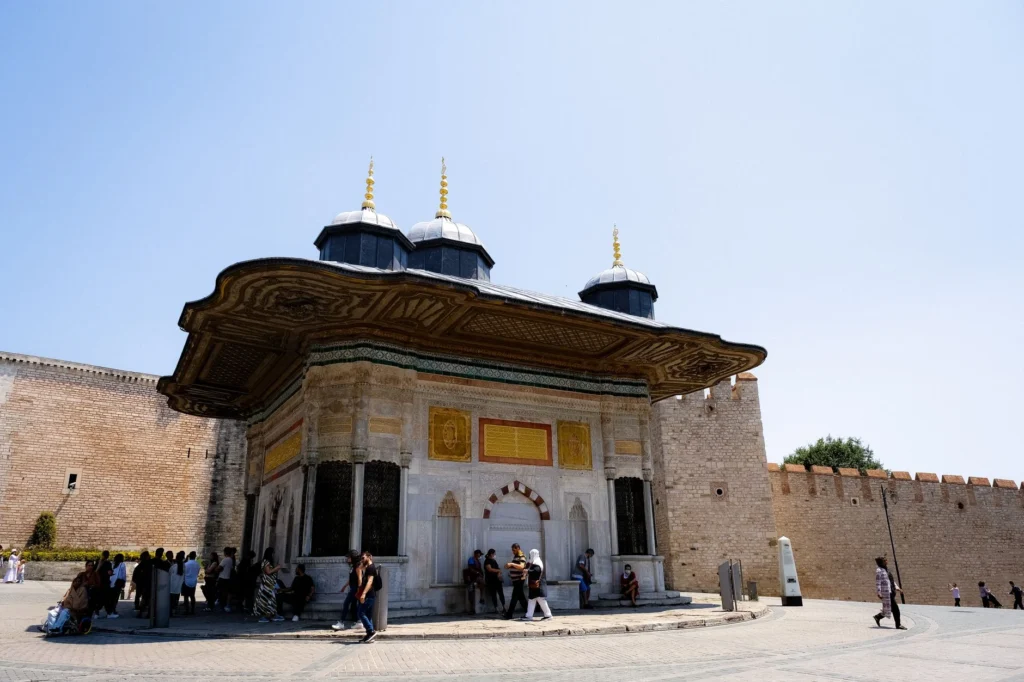 Kanuni Kadim Nedir?